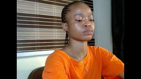 cherryxpussy online show from February 20, 6:35 pm