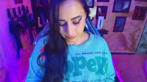 Snapshot of cherryy_bombshelll chatting on October 6, 3:53 pm cherry online show from October 6, 3:53 pm