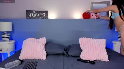 cheryelfox online show from February 13, 9:17 pm