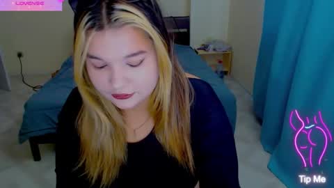 Snapshot of cherylblosso chatting on October 14, 10:05 am Cherylblosso online show from October 14, 10:05 am