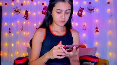 Cheryl online show from January 22, 8:51 am