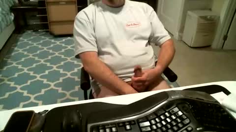 chesbayboy online show from February 28, 5:08 am