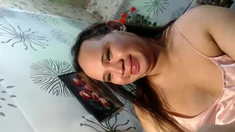 chescahotxxxl online show from December 11, 2:52 am