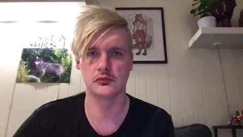 Snapshot of chestandbellyfetish chatting on January 14, 5:57 am ChestBellyFetish online show from January 14, 5:57 am