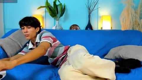 Snapshot of cheys_mast chatting on March 21, 3:26 pm Cheys online show from March 21, 3:26 pm