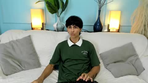 Snapshot of cheys_mast chatting on March 25, 6:36 pm Cheys online show from March 25, 6:36 pm