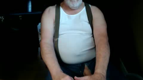 Snapshot of chgodad chatting on April 15, 6:26 pm chgodad online show from April 15, 6:26 pm