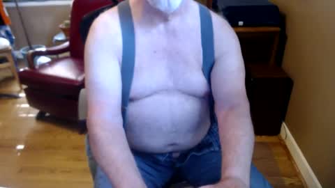 Snapshot of chgodad chatting on April 23, 9:06 pm chgodad online show from April 23, 9:06 pm