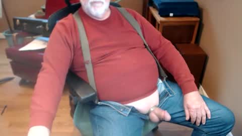 Snapshot of chgodad chatting on April 28, 5:40 pm chgodad online show from April 28, 5:40 pm