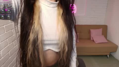 Chiara  online show from December 23, 4:22 am