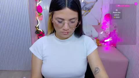 Chiara  online show from July 21, 7:05 pm