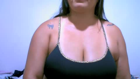 Snapshot of chiarafioree chatting on June 13, 7:23 pm ChiaraFioree online show from June 13, 7:23 pm