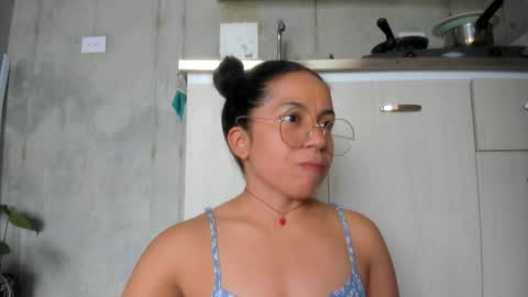 Snapshot of chiarafustox chatting on April 18, 6:12 pm Chiara fustox online show from April 18, 6:12 pm