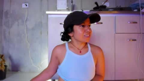 Snapshot of chiarafustox chatting on June 4, 9:32 pm Chiara fustox online show from June 4, 9:32 pm