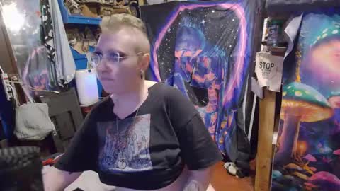 CurvySiren online show from September 26, 8:07 am