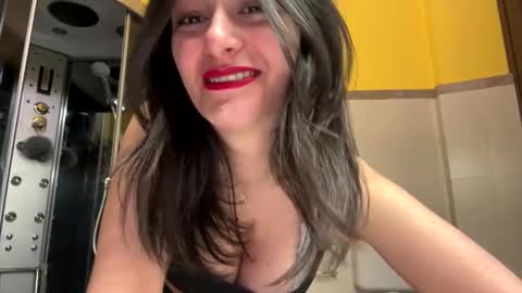 chicamala872876 online show from May 10, 8:58 pm