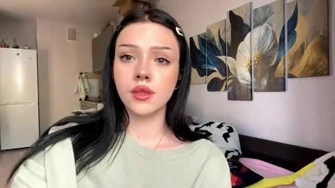 Snapshot of chiekodavanzo chatting on March 19, 12:20 pm Becky online show from March 19, 12:20 pm