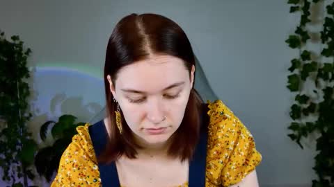 Bella online show from March 9, 9:02 am