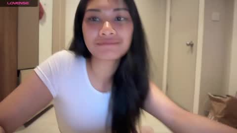 Snapshot of chillstella chatting on July 17, 1:51 pm Call me Stelz online show from July 17, 1:51 pm