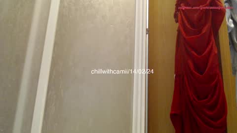 yoursensualparadise online show from February 14, 7:33 pm