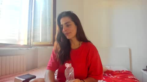 yoursensualparadise online show from September 19, 6:04 am