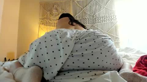 yoursensualparadise online show from March 3, 12:33 pm