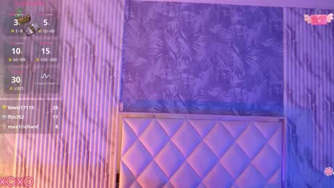 chipi_tay online show from March 8, 2:04 am