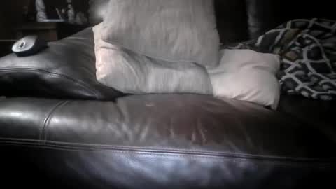 chippy70 online show from March 26, 5:13 am