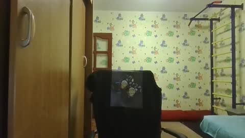Snapshot of chiraq1945 chatting on September 18, 7:38 pm chiraq1945 online show from September 18, 7:38 pm