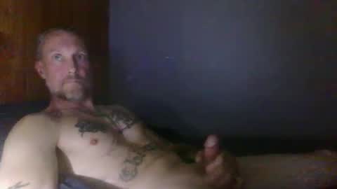 Snapshot of chiraq3232 chatting on April 25, 5:21 am chiraq3232 online show from April 25, 5:21 am