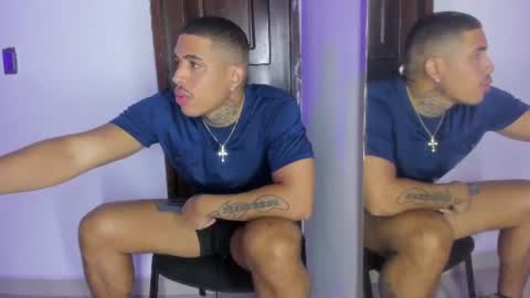 Chris  online show from July 28, 12:48 pm