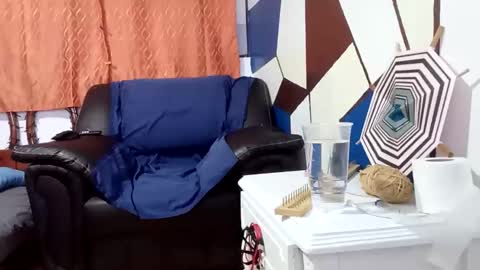 Snapshot of chispahot69 chatting on November 13, 7:18 am chispahot69 online show from November 13, 7:18 am