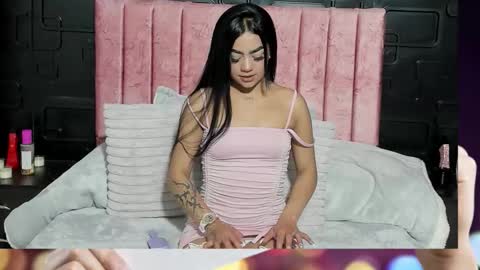 Snapshot of chistail_ chatting on November 29, 3:04 pm Cristal online show from November 29, 3:04 pm