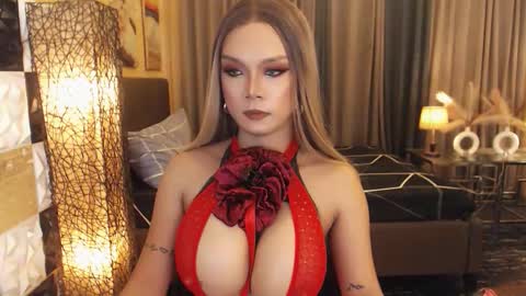 Franching Lee online show from December 14, 10:20 am