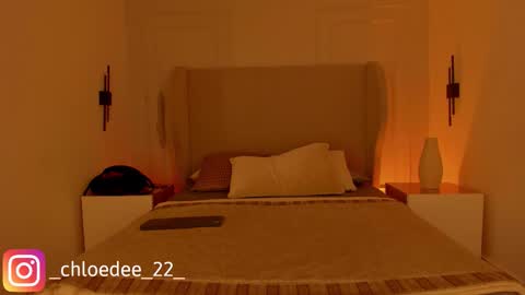 Chloe online show from January 18, 12:09 pm