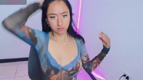 Snapshot of chloe_desire11 chatting on July 27, 11:28 am chloe_desire11 online show from July 27, 11:28 am