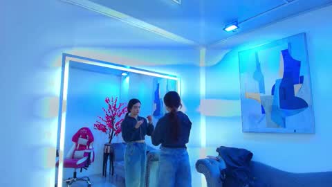 Chloe online show from February 26, 11:20 am