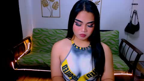 Snapshot of chloe_elsher chatting on May 7, 6:19 am Ts Chloeeeeee online show from May 7, 6:19 am