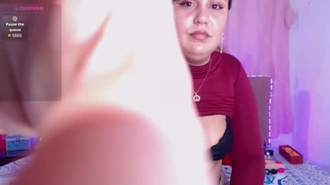 Snapshot of chloe_ev4ns chatting on October 1, 12:16 am Chloe online show from October 1, 12:16 am