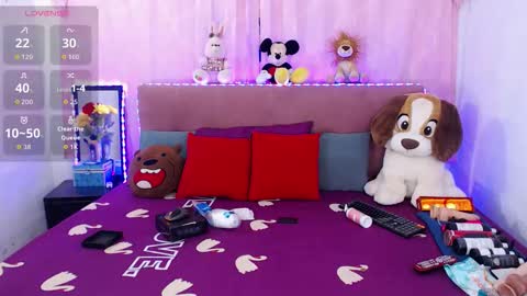 Snapshot of chloe_ev4ns chatting on October 11, 6:56 am Chloe online show from October 11, 6:56 am