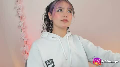 Chloe  online show from January 14, 3:01 am