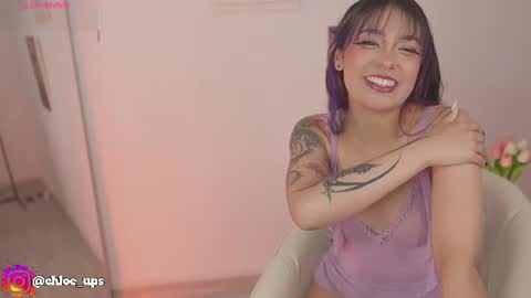 Snapshot of chloe_evans12 chatting on June 12, 6:45 am Chloe online show from June 12, 6:45 am