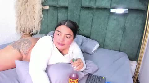 Snapshot of chloe_jackson25 chatting on June 18, 6:56 pm Chloe online show from June 18, 6:56 pm