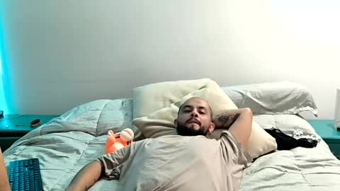 sammy online show from December 8, 6:33 am