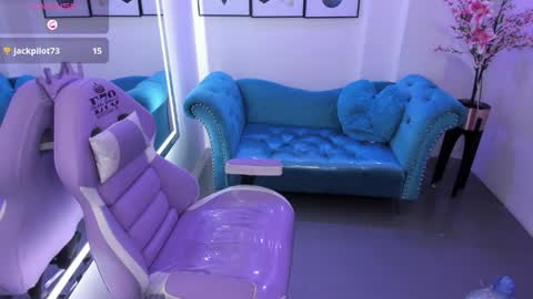 Snapshot of chloe_meoww chatting on April 13, 7:41 pm Chloe online show from April 13, 7:41 pm