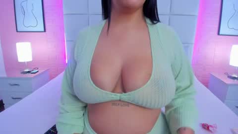 cloe online show from June 13, 4:10 am