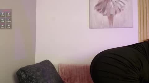 Snapshot of chloe_peach_ chatting on February 22, 12:04 pm chloe_peach_ online show from February 22, 12:04 pm