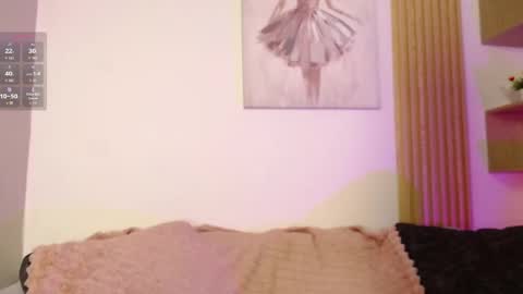 Snapshot of chloe_peach_ chatting on April 16, 12:06 pm chloe_peach_ online show from April 16, 12:06 pm