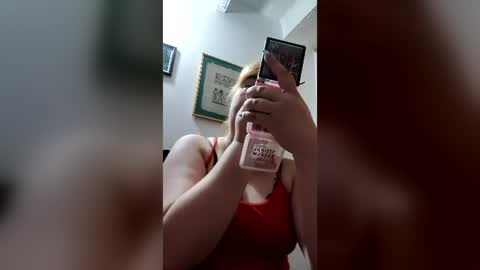 chloe_prg online show from July 1, 2:57 am