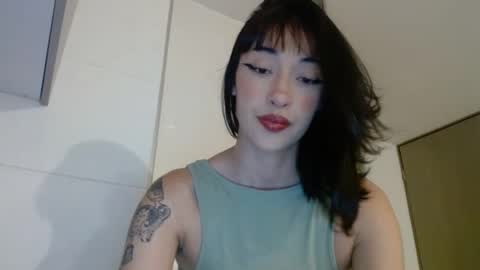 cloes  online show from September 16, 12:33 am